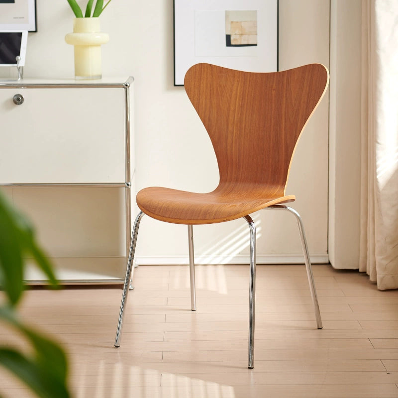Series 7 Chair-A Danish Design Legend-The Versatile Chair for Dining Rooms and Offices