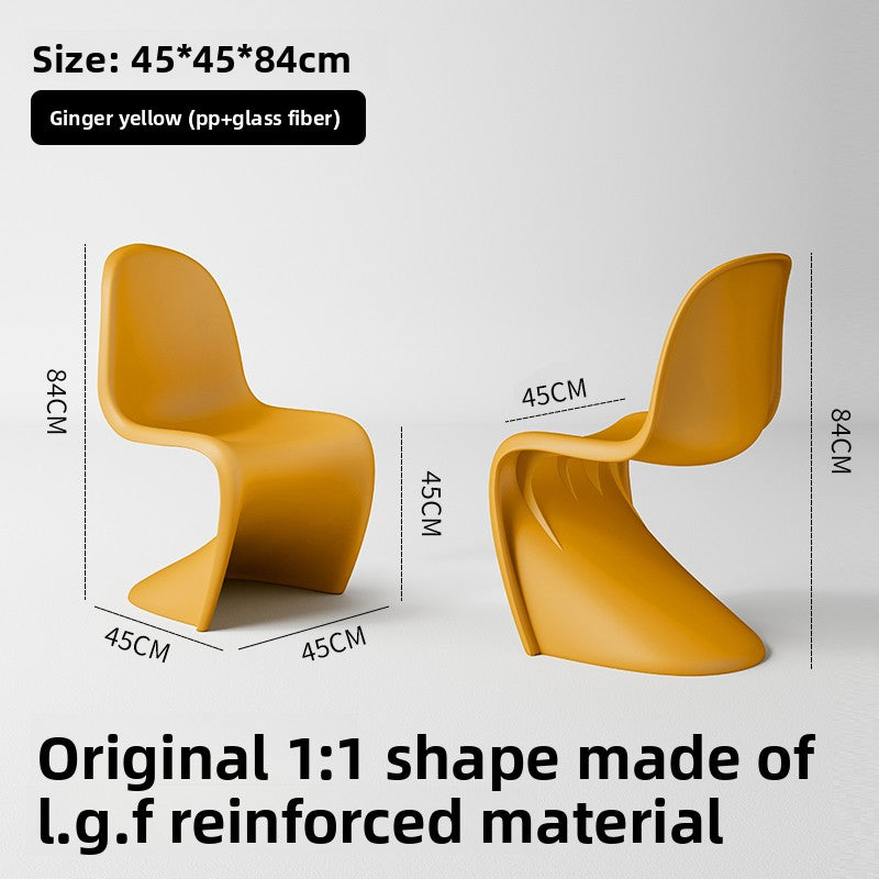 Panton Chair-The Triple Convergence of Technological Innovation, Aesthetic Revolution, and Cultural Symbols