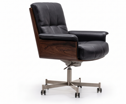 Daiki Lounge Chair – Sculptural Nordic Comfort with Architectural Elegance