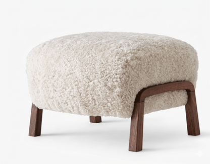 Woolf Lounge Chair – Sculptural Comfort in Soft Shearling Texture