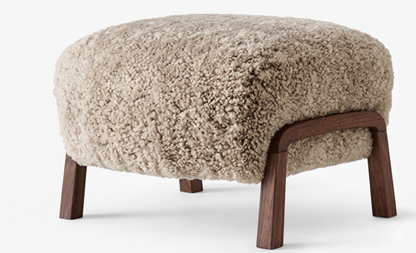 Woolf Lounge Chair – Sculptural Comfort in Soft Shearling Texture
