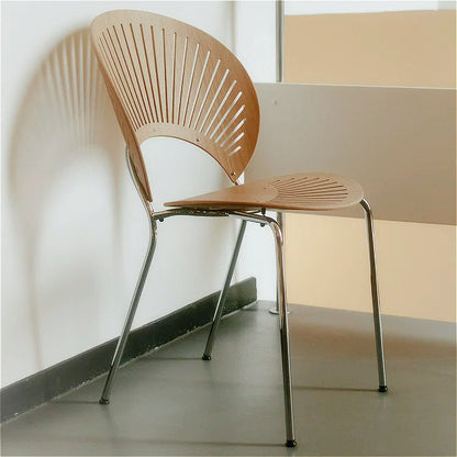 Trinidad Chair – Iconic Scandinavian Bentwood Dining Chair