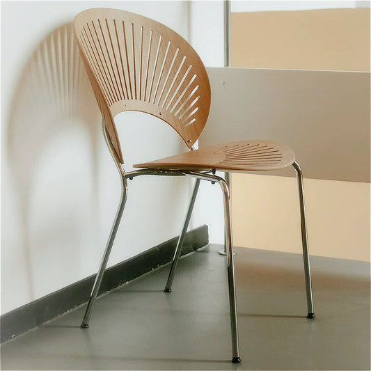 Trinidad Chair – Iconic Scandinavian Bentwood Dining Chair