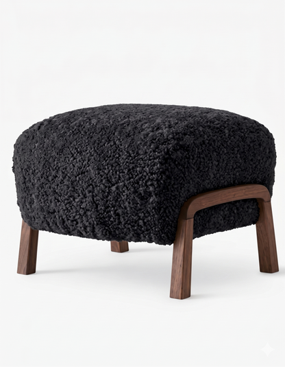 Woolf Lounge Chair – Sculptural Comfort in Soft Shearling Texture