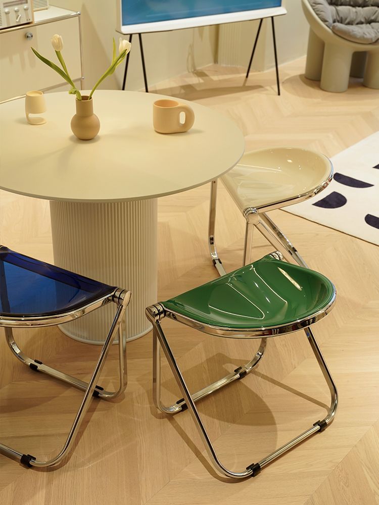 Modern Acrylic Folding Stool – A Fusion of Minimalist Design and Everyday Functionality