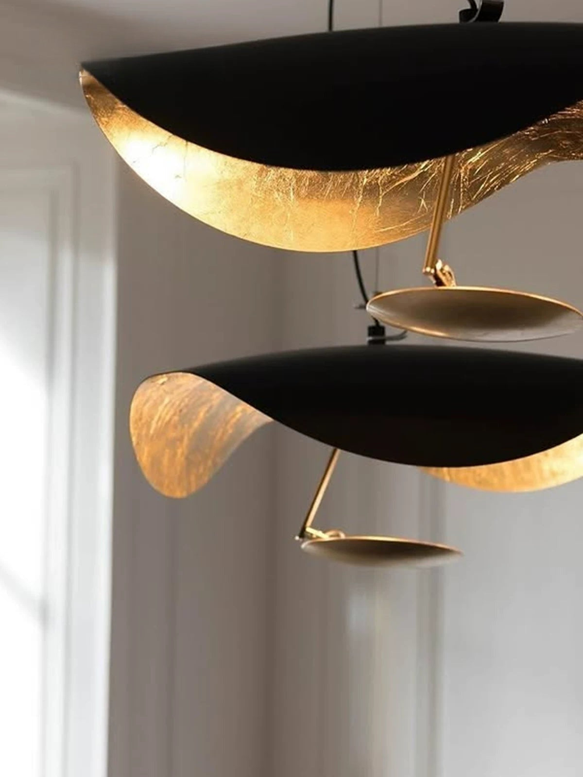 Catellani Smith Gold Leaf Pendant Replica – Modern Minimalist Luxury Lighting