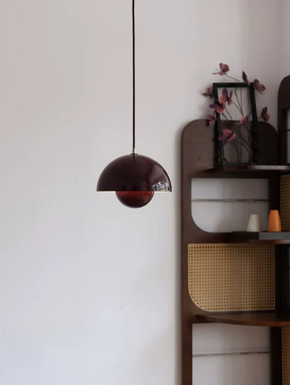 VP10 Flower Bud Pendant Lamp – Minimalist Danish Design for Dining & Bedside Spaces