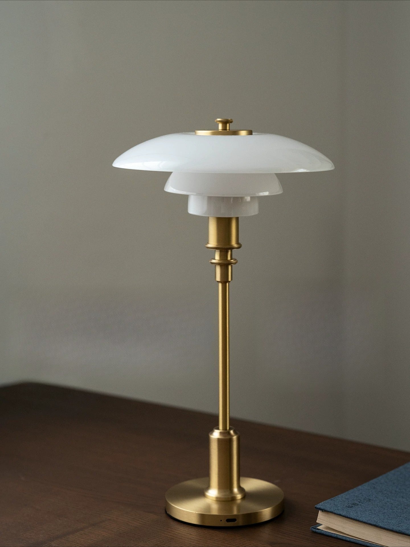 PH 3/2 Table Lamp Replica — Mid-Century Danish Elegance for the Bedroom