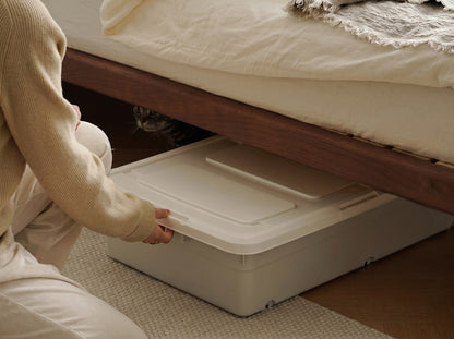 Sunnywood Upholstered Bed – Solid Wood & Chenille Vintage Platform Bed