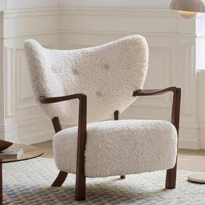 Woolf Lounge Chair – Sculptural Comfort in Soft Shearling Texture