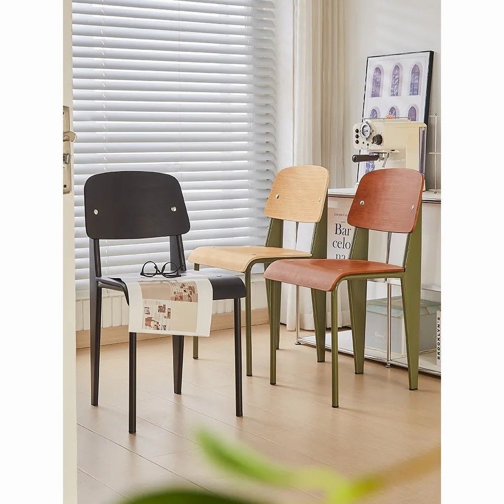 Modern Nordic Leisure Chair — Timeless Comfort for Everyday Living