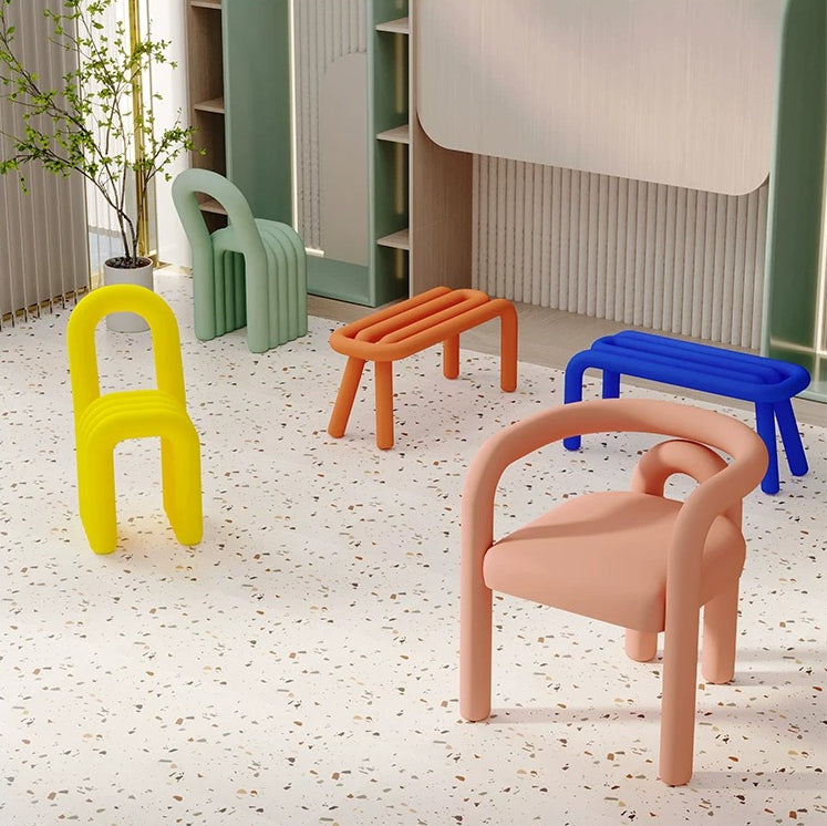Creative Sculptural Lounge Chair — A Bold Fusion of Minimalist Art and French Elegance