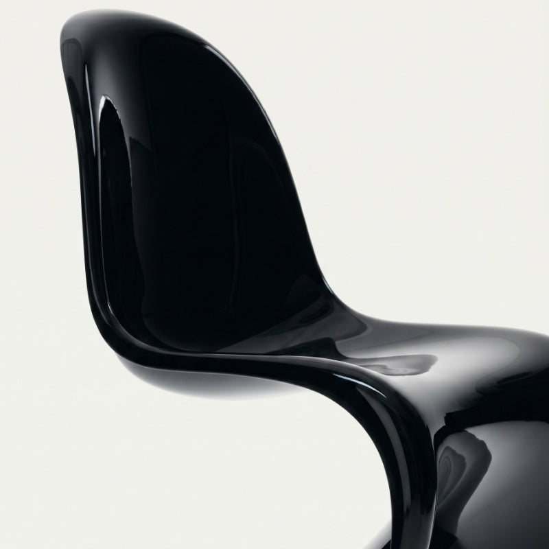 Réplique de la chaise Panton — Une fusion d'innovation, de design et de style iconique
