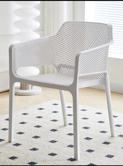 Outdoor Plastic Chairs - Ideal Outdoor Furniture