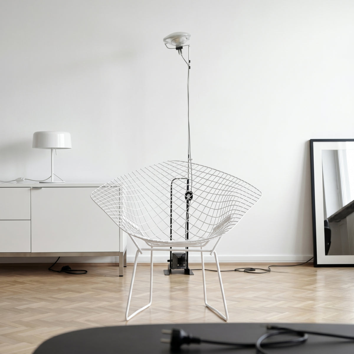 Diamond Wire Lounge Chair – Modern Mid-Century Accent Seating
