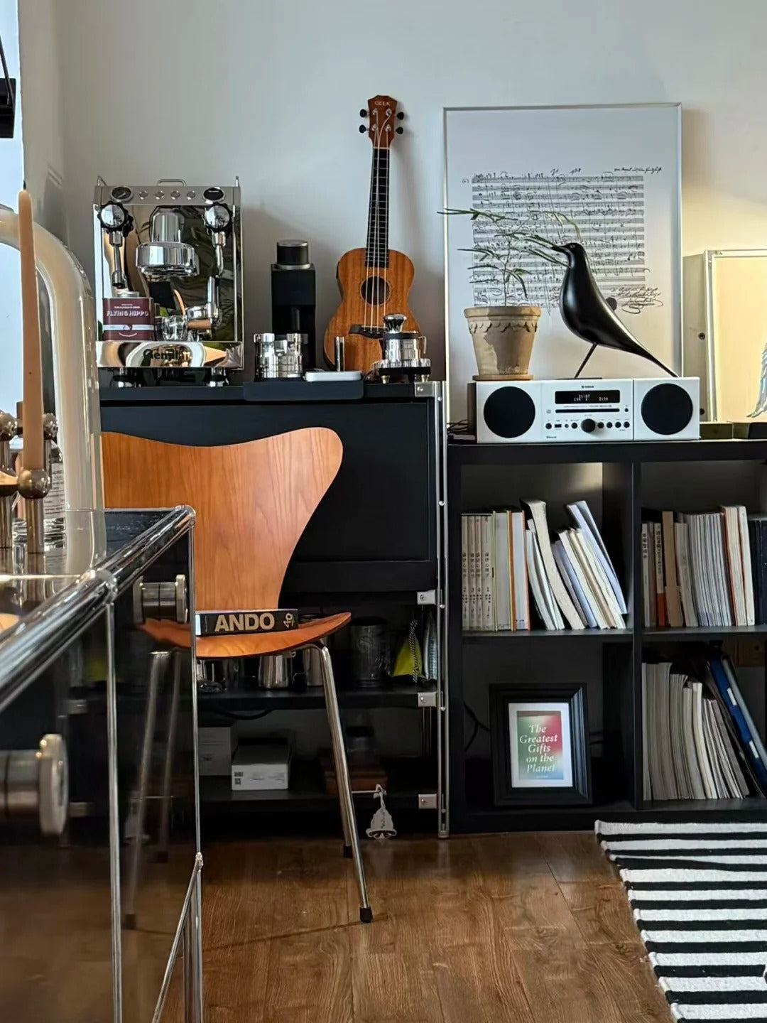 Series 7 Chair-A Danish Design Legend-The Versatile Chair for Dining Rooms and Offices