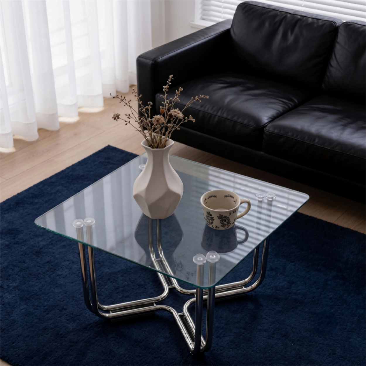Glassline Coffee Table – Bauhaus-Inspired Transparency & Steel