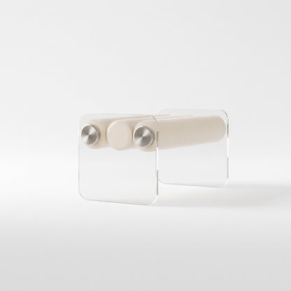 Italian Minimalist Acrylic Lounge Chair — A Transparent Fusion of Modern Design and Comfort