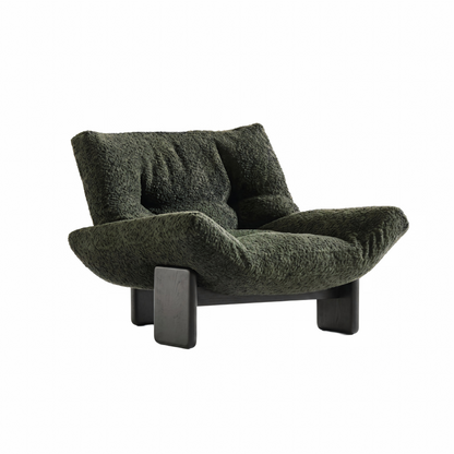 Cassina Emmi Armchair by Minotti – Modern Elegance & Curvaceous Design