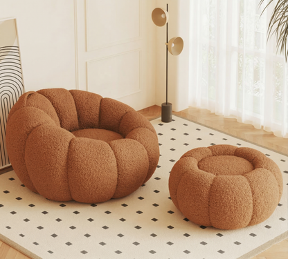 Pumpkin Bliss: sillón reclinable de suelo color crema para dormitorios y balcones acogedores