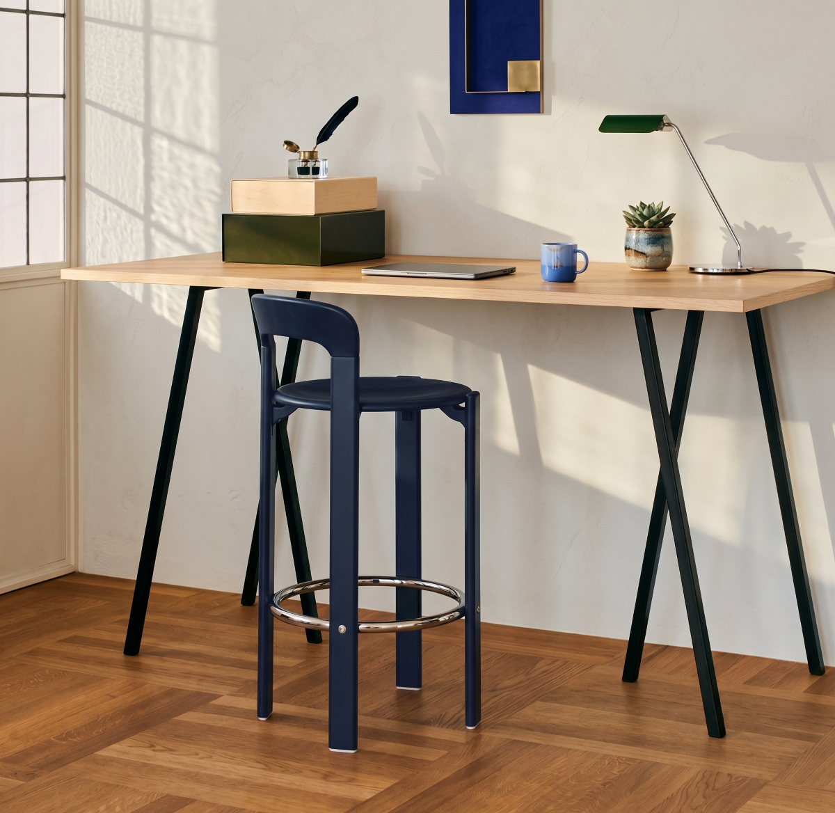Rey Bar Stool Replica – Minimalist Nordic Design & Mid-Century Charm