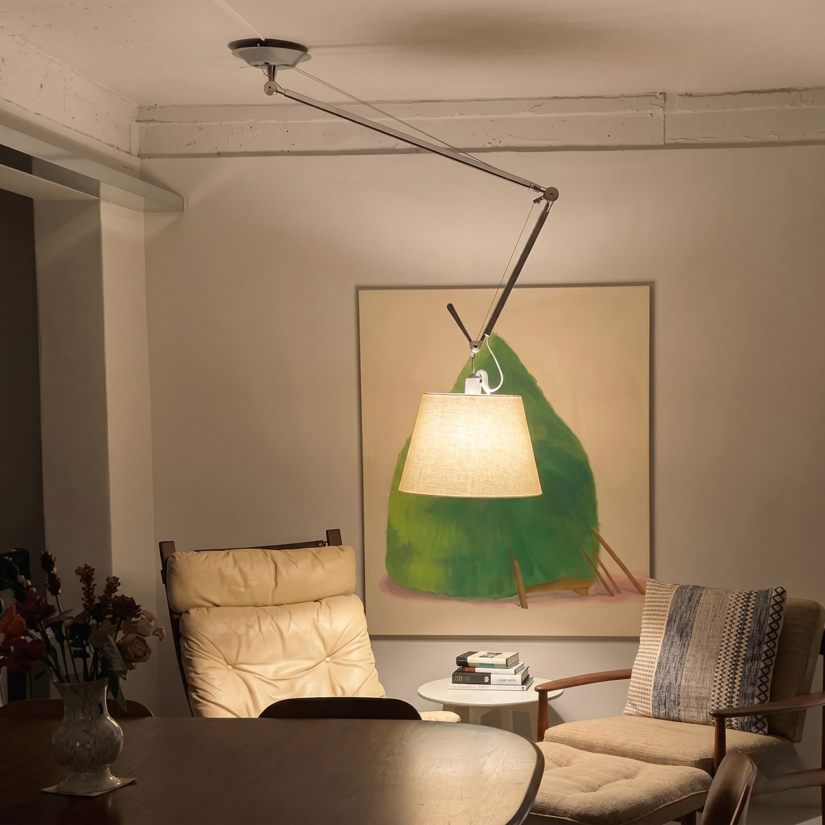 Tolomeo Decentrata Lamp-The Poetics of the Cantilever