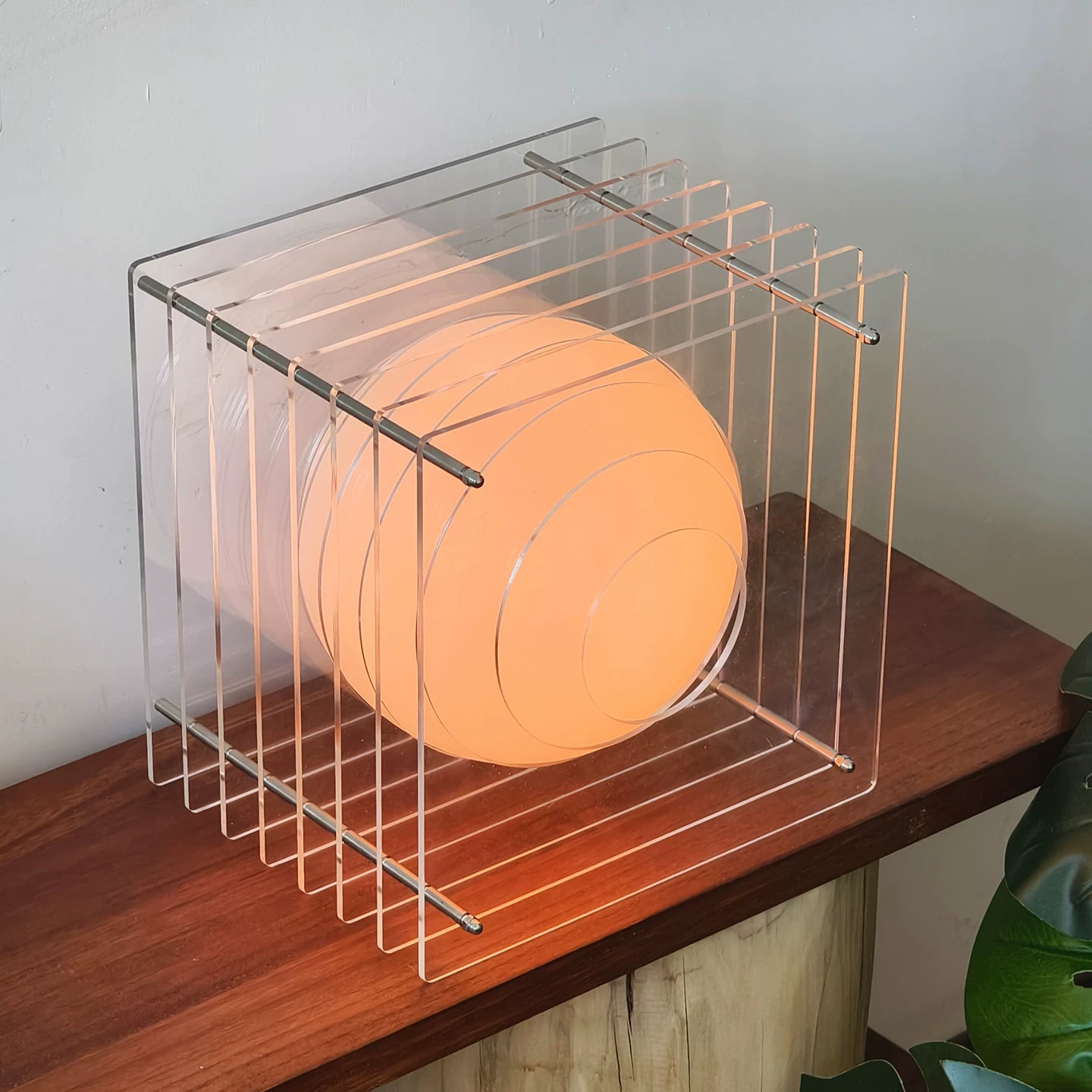 Mid-Century Layered Acrylic Table Lamp – Premium Floating Sunset Ambient Decor