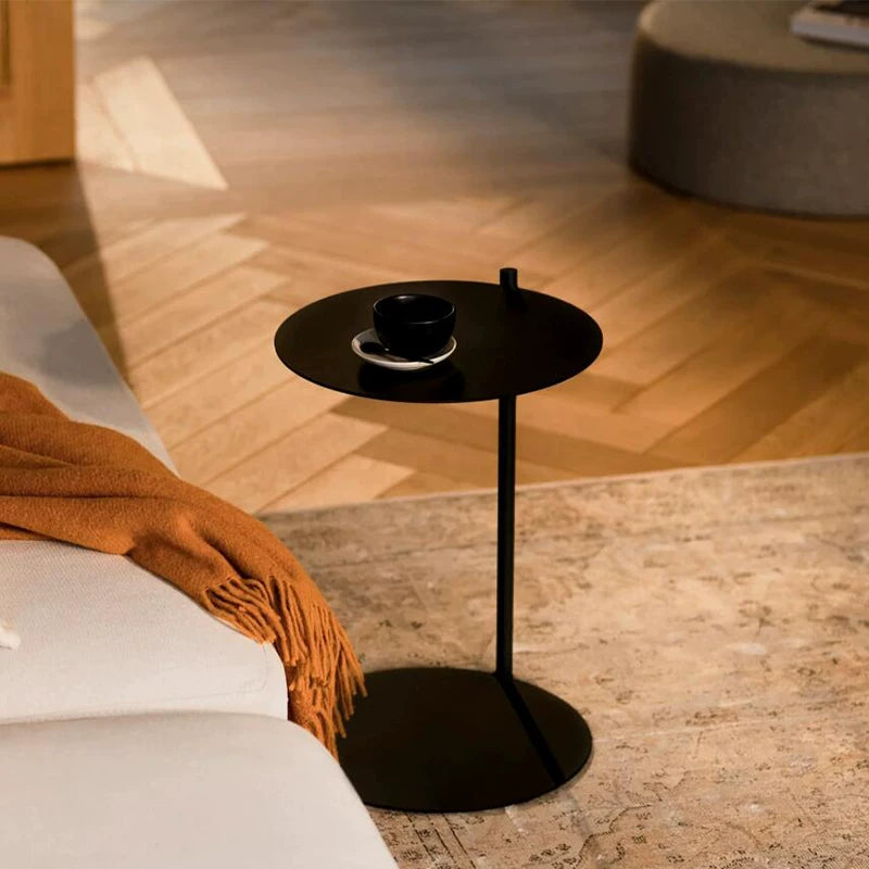 Nordic Mini Side Table — A Fusion of Creative Fashion and Minimalist Iron Art