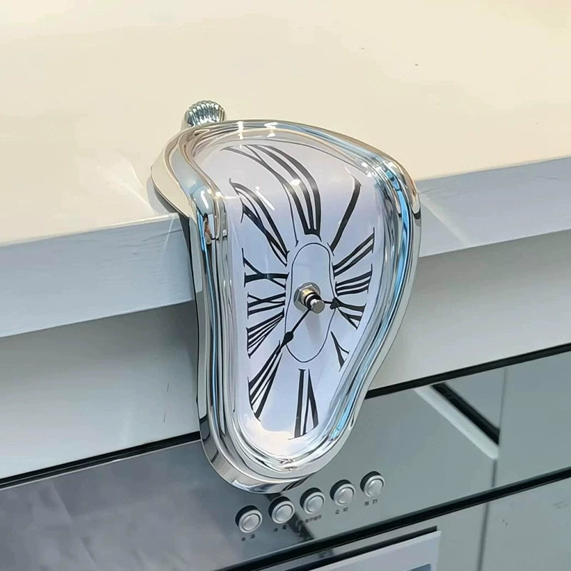 Surrealist Melting Clock – Retro Roman Numeral Desk Corner Clock for Creative Home Decor
