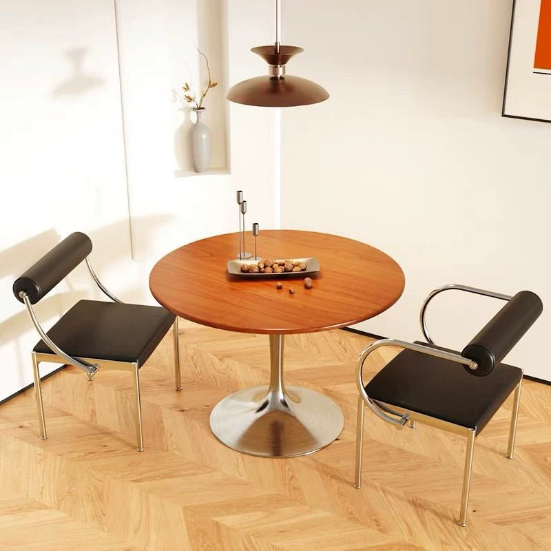 Silla de comedor de diseño vintage – Estilo atemporal y comodidad diaria
