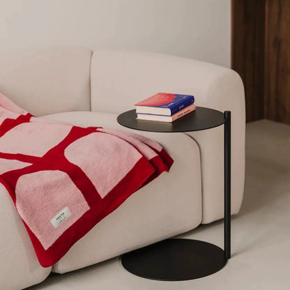Nordic Mini Side Table — A Fusion of Creative Fashion and Minimalist Iron Art