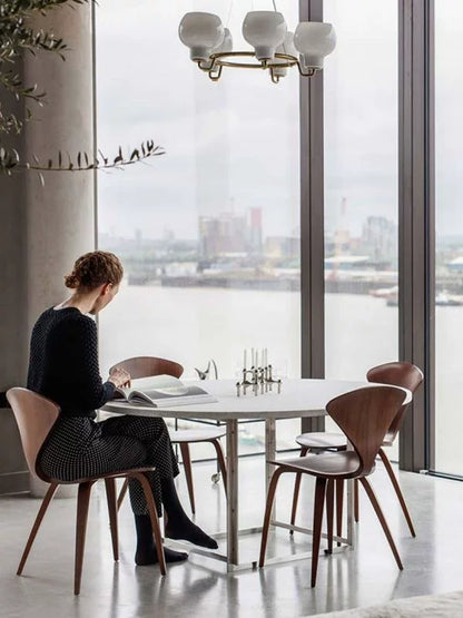 Minimalist Nordic Solid Wood Dining Chair — Versatile Designer Elegance for Home, Cafes & Hotels