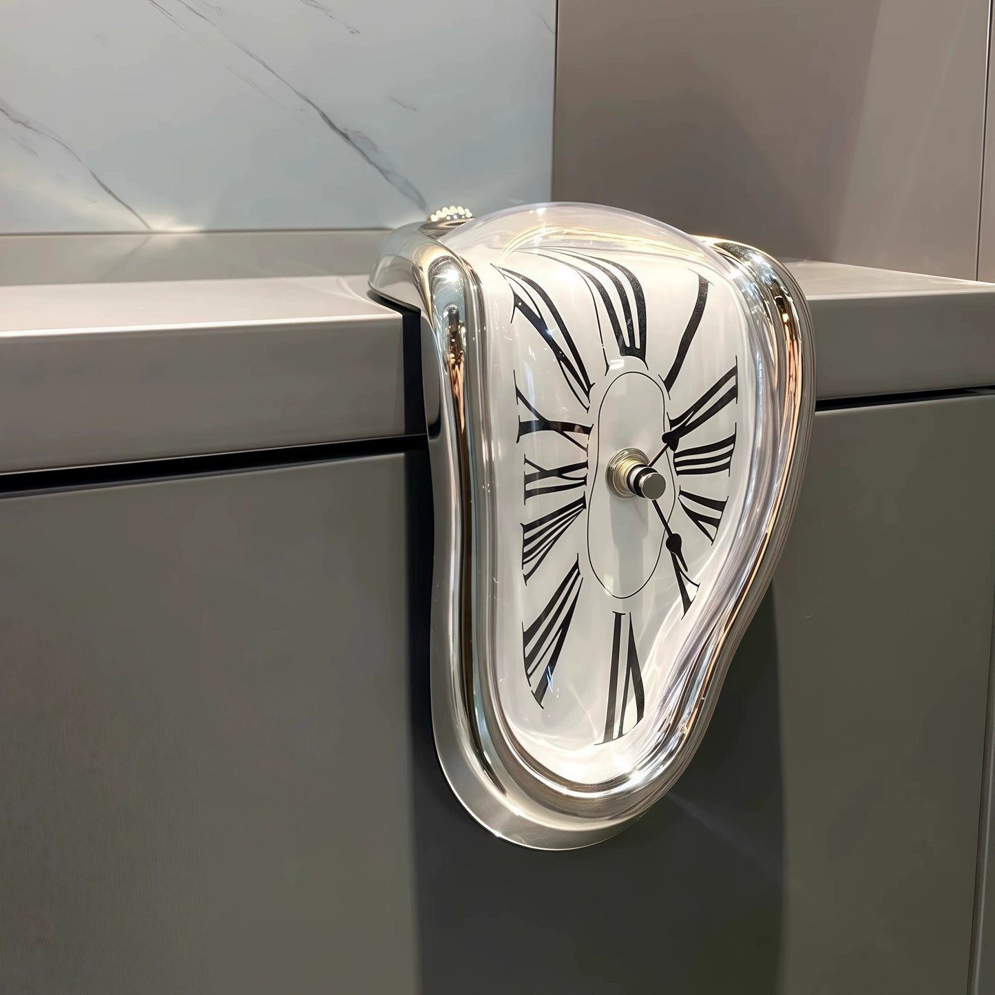 Surrealist Melting Clock – Retro Roman Numeral Desk Corner Clock for Creative Home Decor