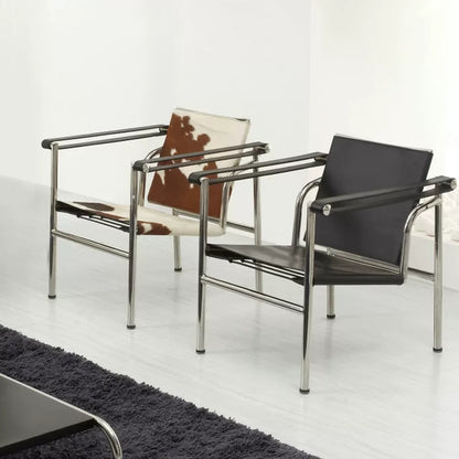 Le Corbusier LC1 Lounge Chair Replica — A Mid-Century Bauhaus Masterpiece