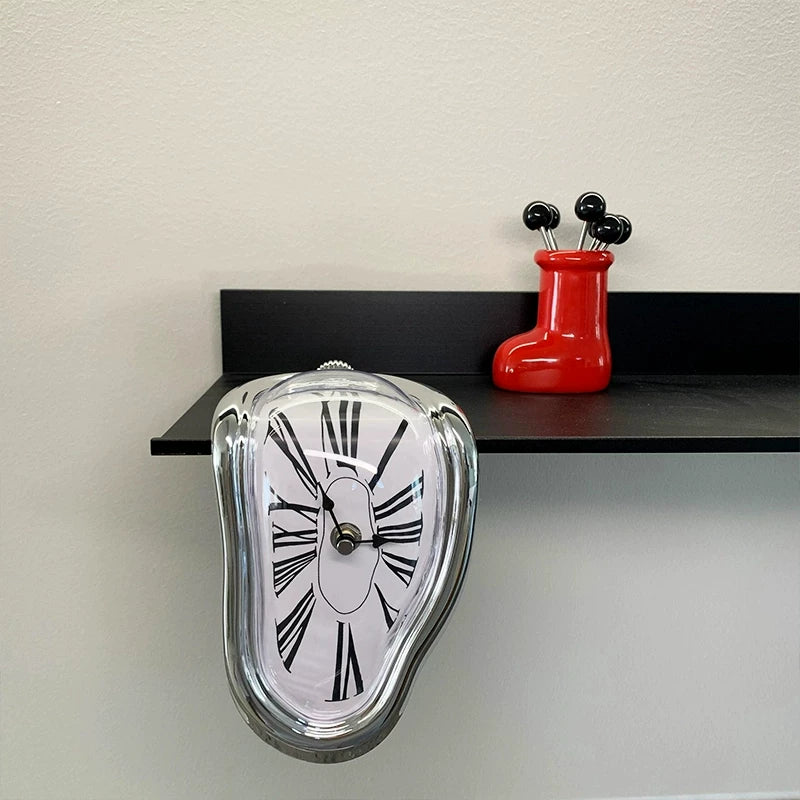 Surrealist Melting Clock – Retro Roman Numeral Desk Corner Clock for Creative Home Decor