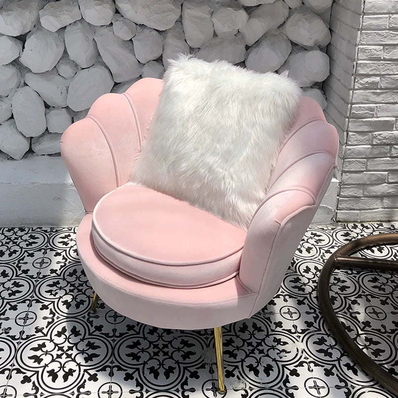 Luxurious Nordic Single Sofa – Modern Minimalist Accent Chair for Living Room, Bedroom, and Boutique Spaces