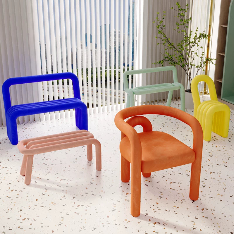 Creative Sculptural Lounge Chair — A Bold Fusion of Minimalist Art and French Elegance