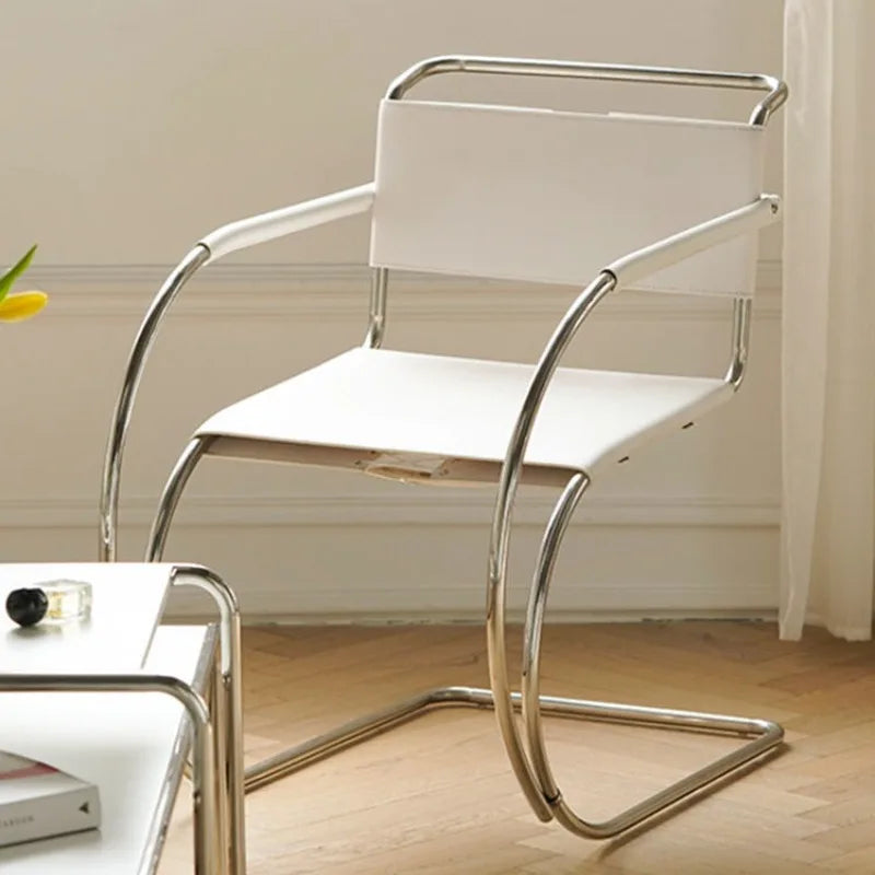 MR Cantilever Chair-An Artistic Sense That Spans a Century