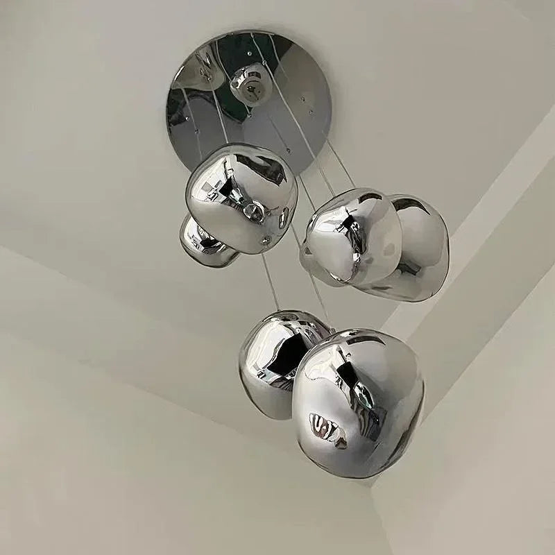 Melt Pendant-Encountering a Poetic Sanctuary of Light and Shadow