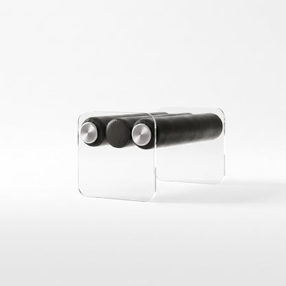 Italian Minimalist Acrylic Lounge Chair — A Transparent Fusion of Modern Design and Comfort