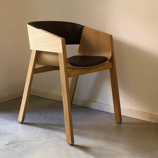 Nordic Solid Wood Dining Chair – Modern Minimalist Designer Armchair for Home & Cafe
