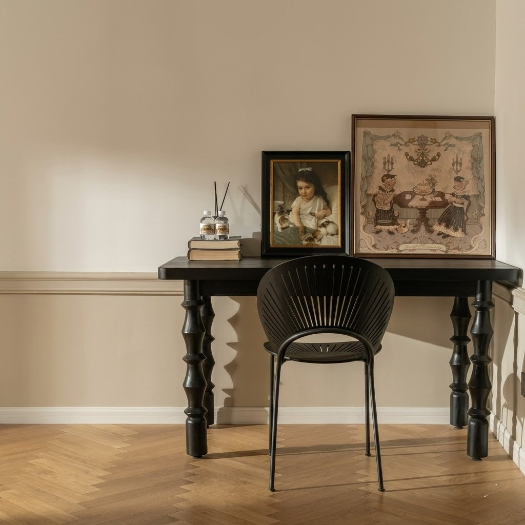 Trinidad Chair – Iconic Scandinavian Bentwood Dining Chair