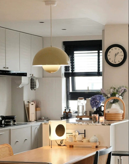 VP10 Flower Bud Pendant Lamp – Minimalist Danish Design for Dining & Bedside Spaces