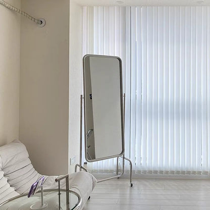 SleekMove Full-Length Mirror – Reflect Your Best Look
