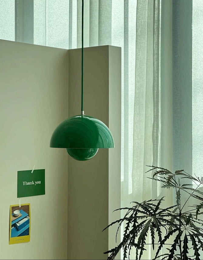 VP10 Flower Bud Pendant Lamp – Minimalist Danish Design for Dining & Bedside Spaces