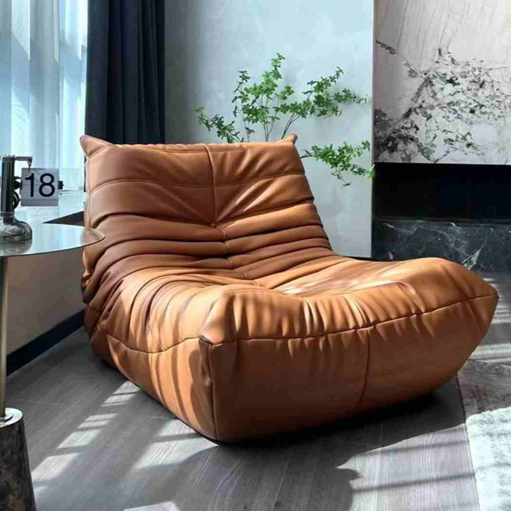 Modern Lounge Chair – Effortless Comfort & Timeless Style