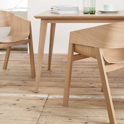 Nordic Solid Wood Dining Chair – Modern Minimalist Designer Armchair for Home & Cafe