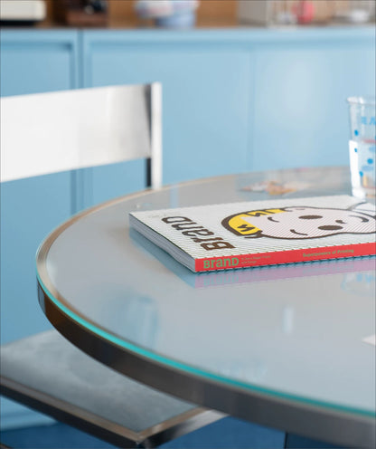 Table à manger ronde Harman — Design Bauhaus vintage pour petits espaces