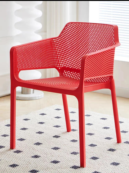 Outdoor Plastic Chairs - Ideal Outdoor Furniture