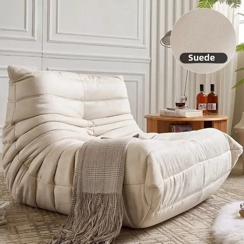 Modern Lounge Chair – Effortless Comfort & Timeless Style